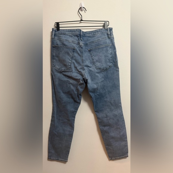 Universal Thread - Women's Skinny Blue Jeans - Size 14S - Picture 6 of 6